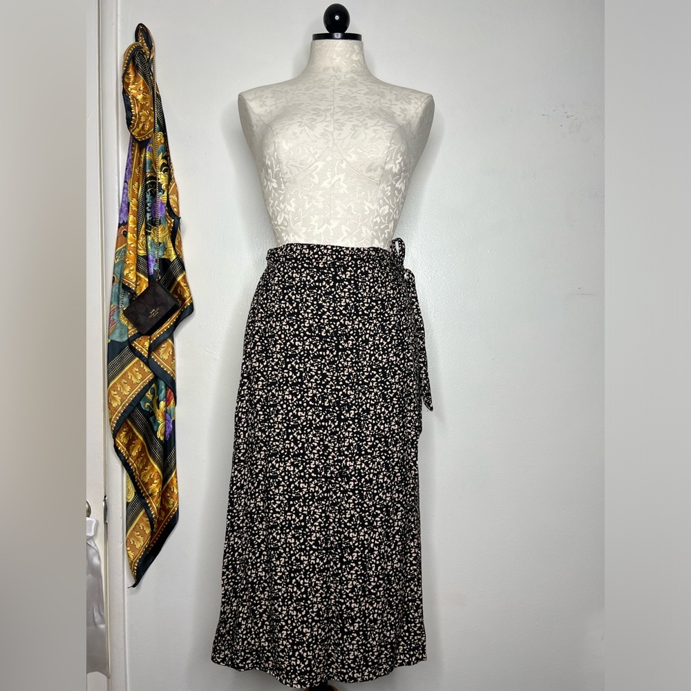 Wrap skirt